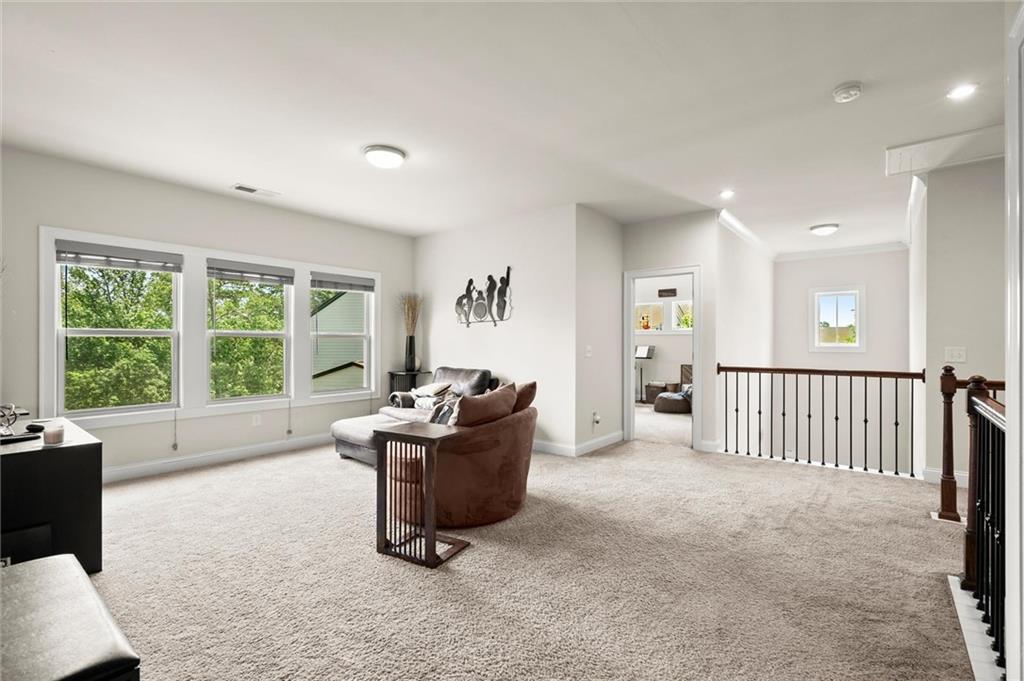 4 RIDGEMONT Way SE