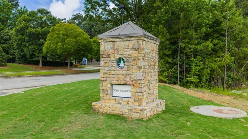 102 Crooked Lake Park