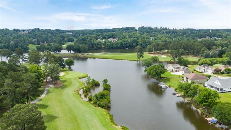 102 Crooked Lake Park