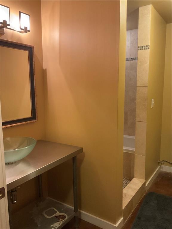 675 Greenwood Avenue NE Unit 109