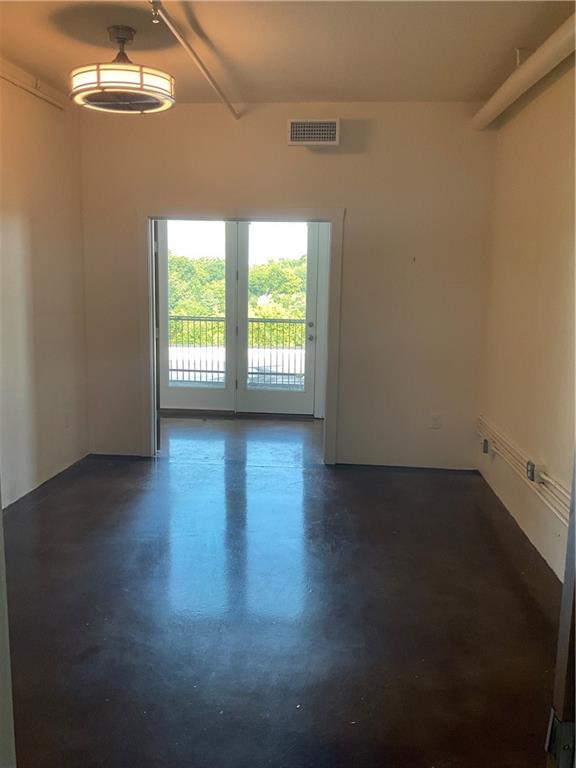 675 Greenwood Avenue NE Unit 109