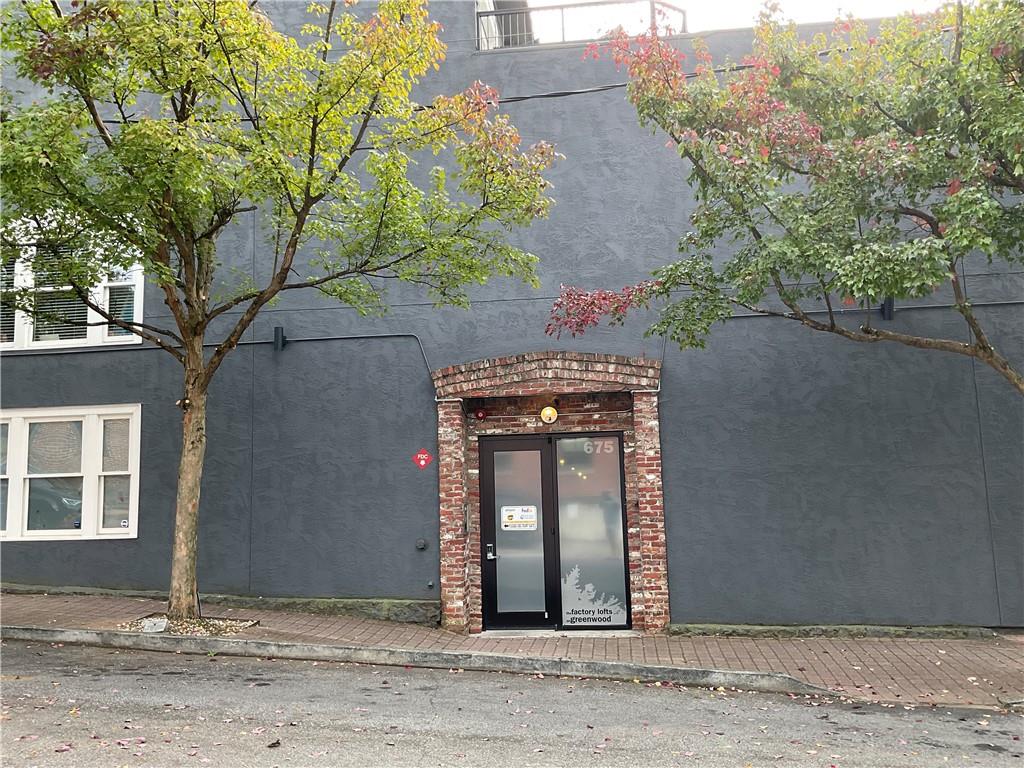675 Greenwood Avenue NE Unit 109