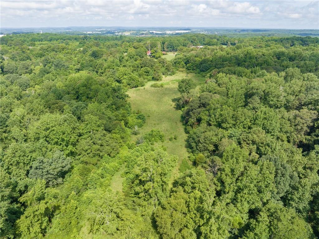 2144 Hog Mountain Road