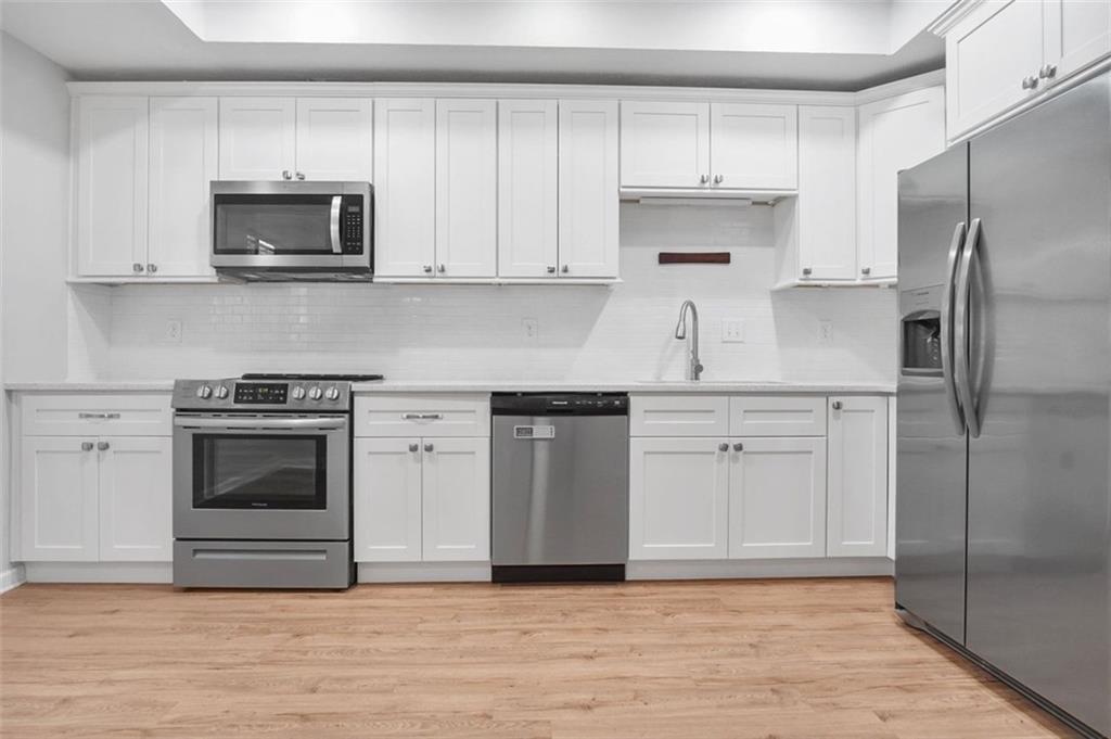 645 SERRAMONTE Drive