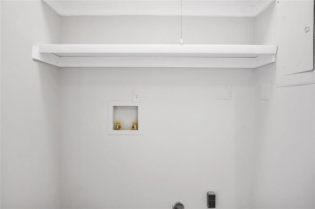 645 SERRAMONTE Drive