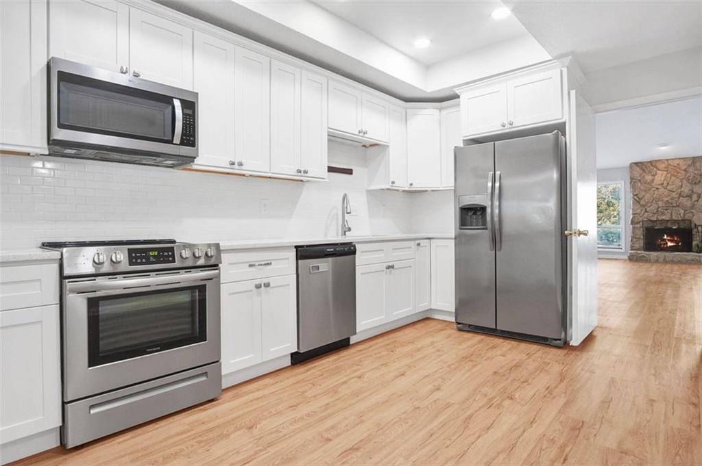 645 SERRAMONTE Drive