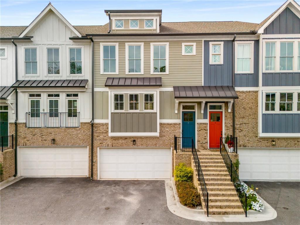 370 THRASHER Street Unit 2