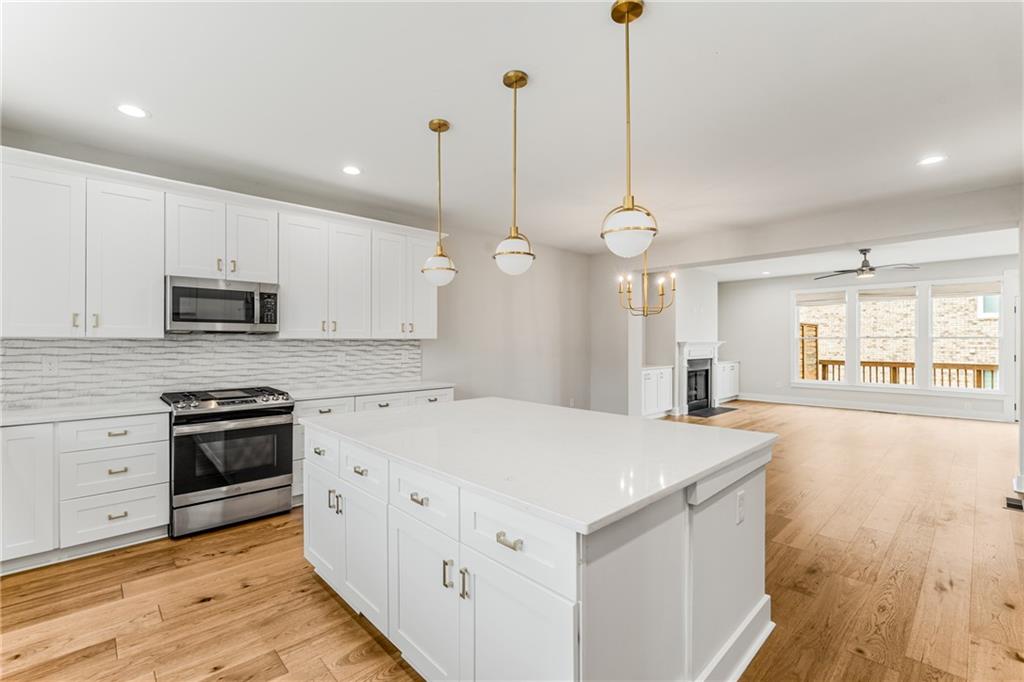 370 THRASHER Street Unit 2