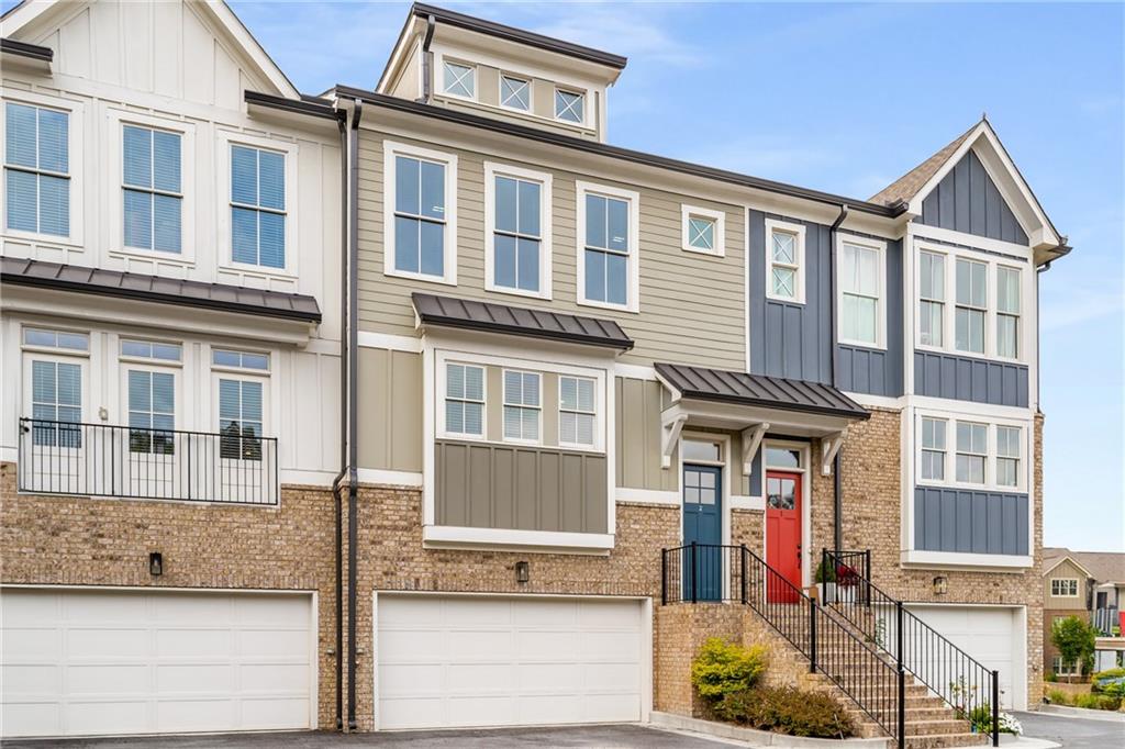 370 THRASHER Street Unit 2