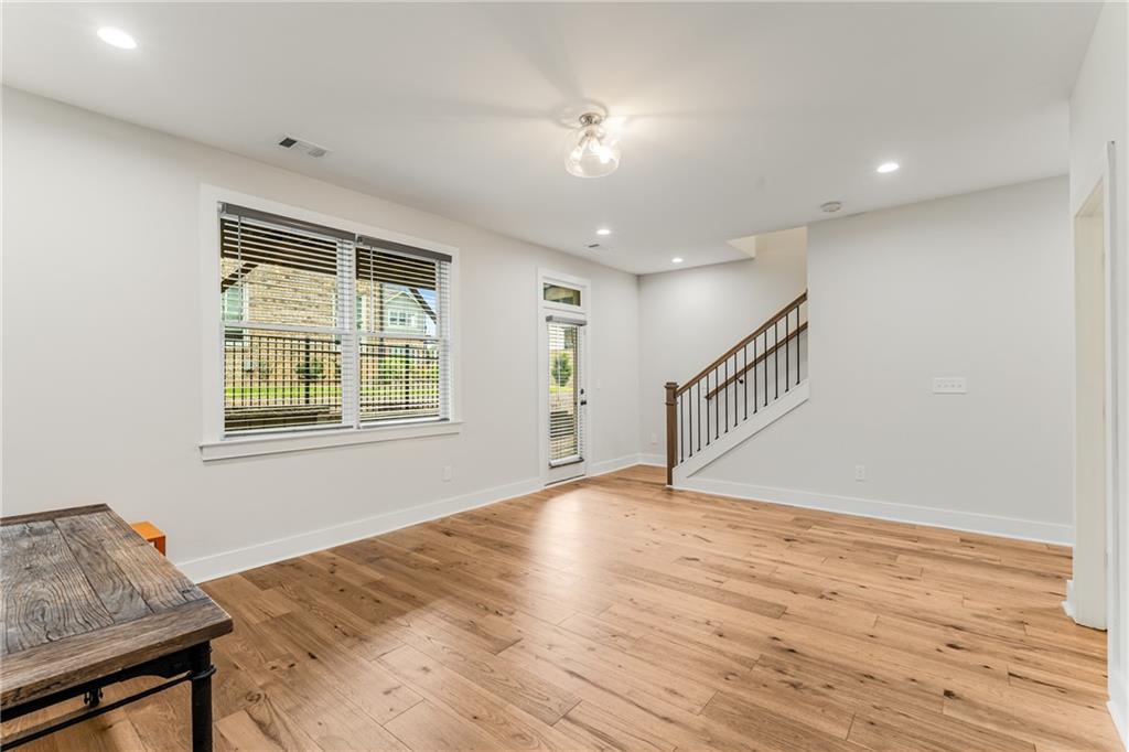 370 THRASHER Street Unit 2