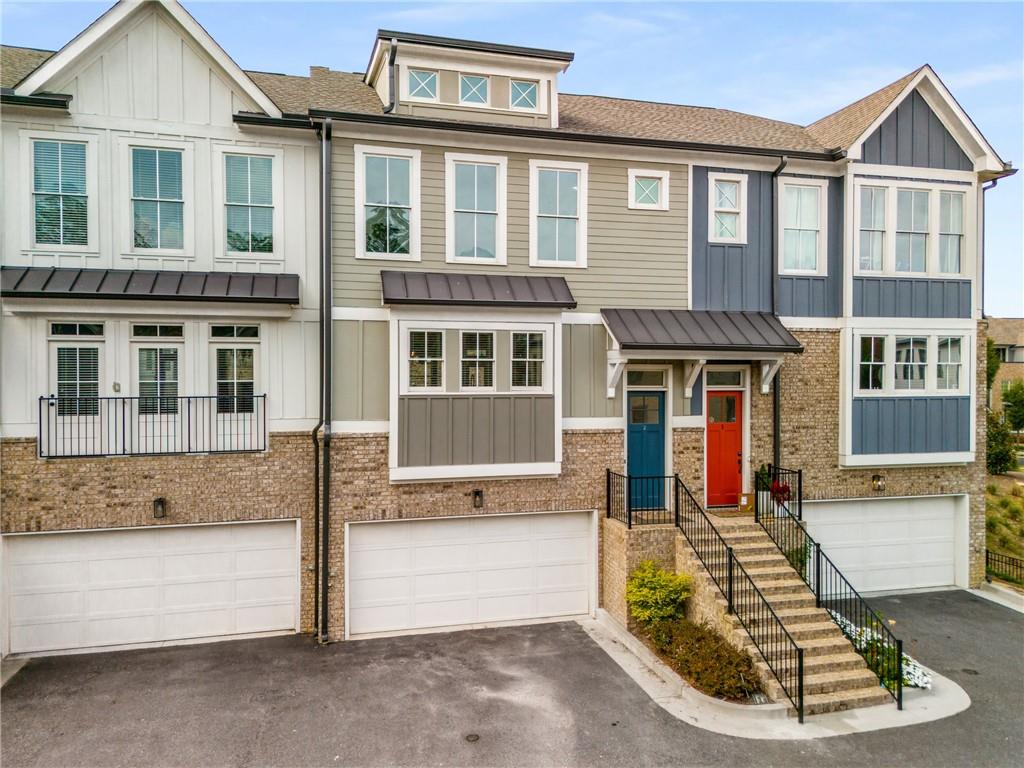 370 THRASHER Street Unit 2