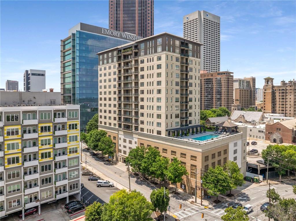 565 Peachtree Street NE Unit 1206