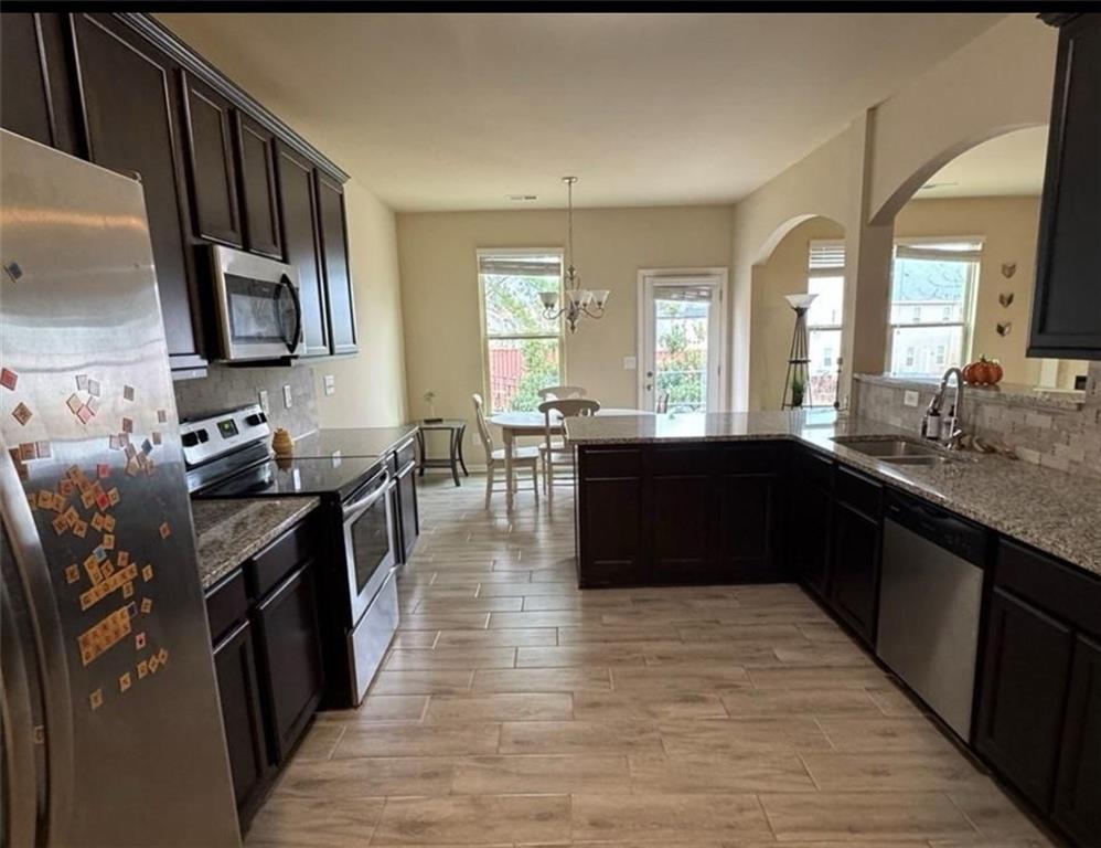 3885 Nixon Grove Drive