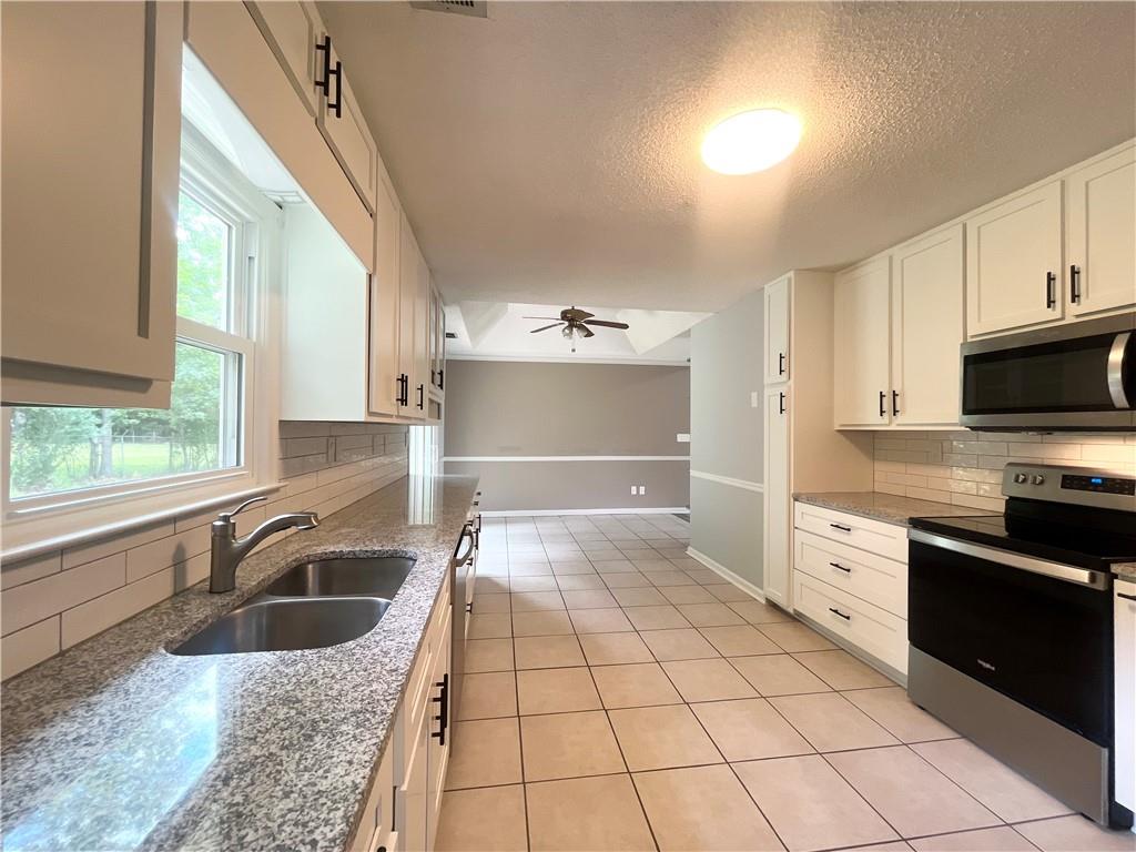 10 Carriage Gate Drive