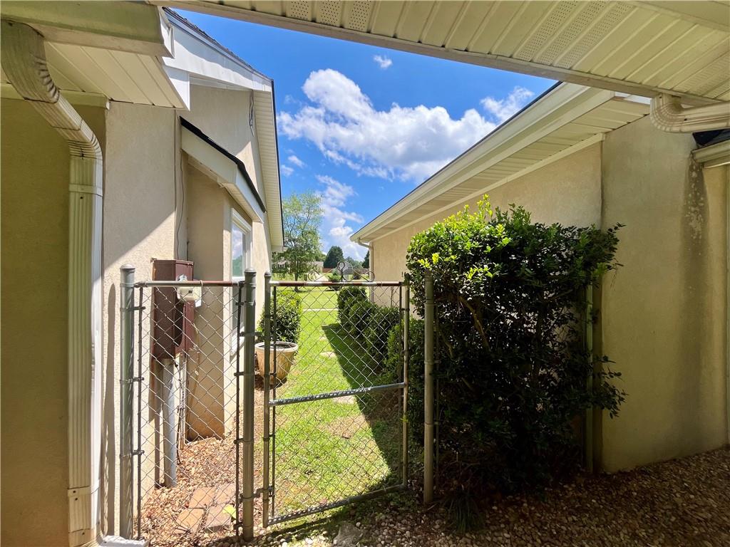 10 Carriage Gate Drive