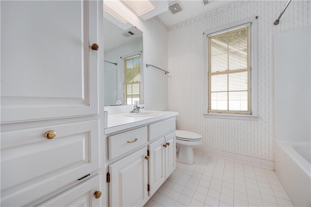 6223 INDEPENDENCE Drive