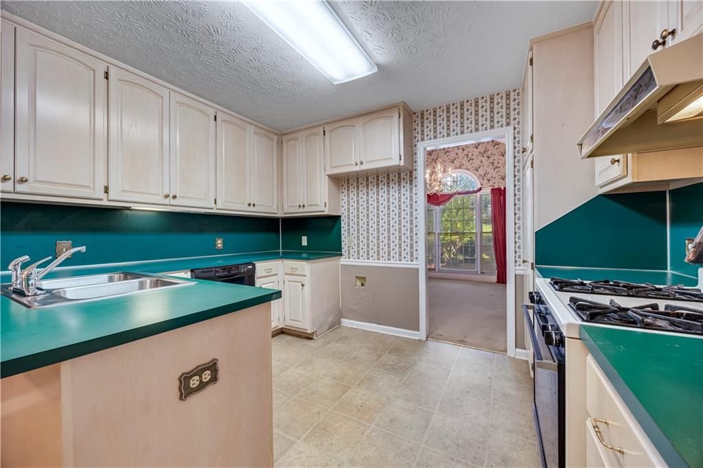 6223 INDEPENDENCE Drive