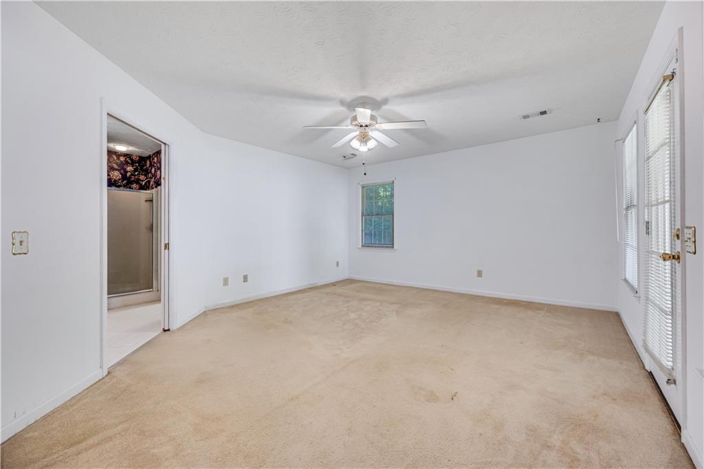 6223 INDEPENDENCE Drive