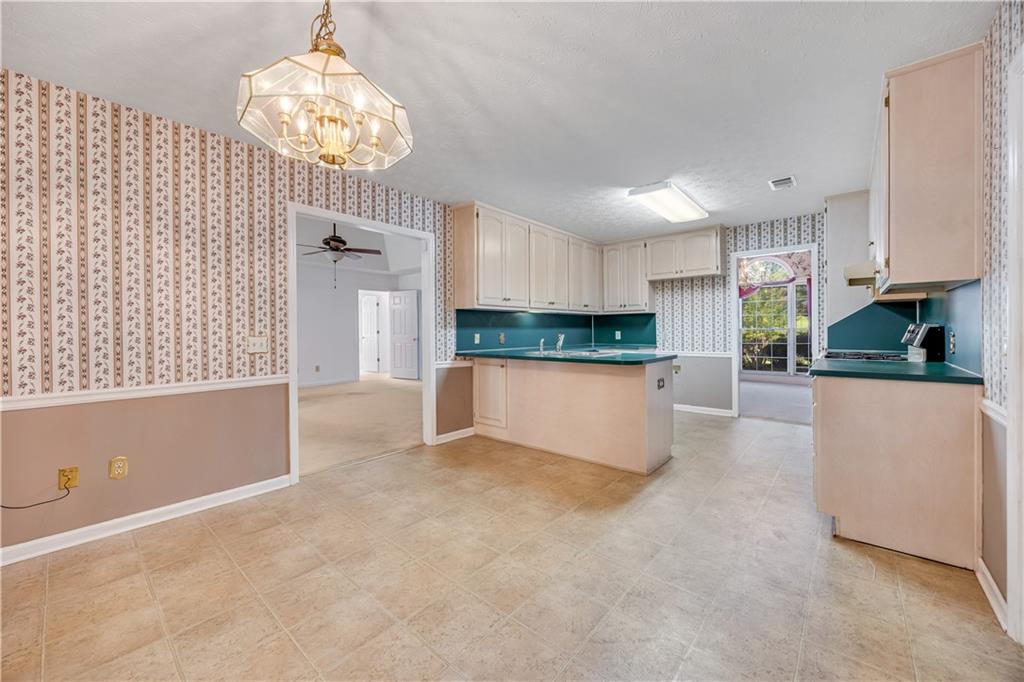 6223 INDEPENDENCE Drive