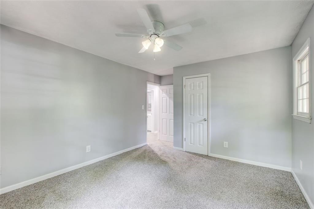 2332 CHEVY CHASE Lane