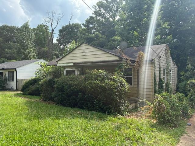 1239 Kenilworth Drive SW