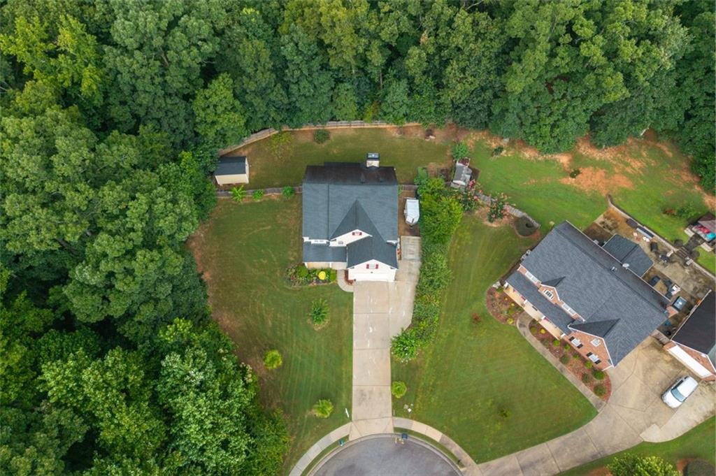 305 MATTHEW Circle