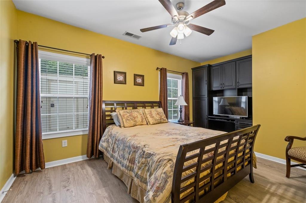 305 MATTHEW Circle