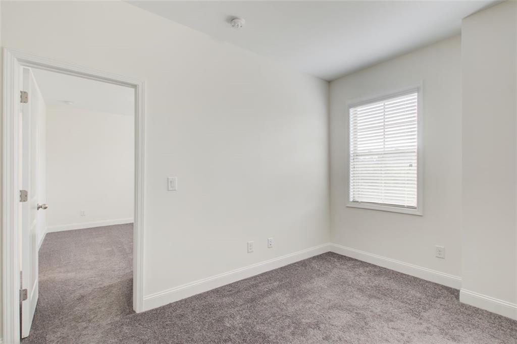 1040 PEYTON VIEW Court
