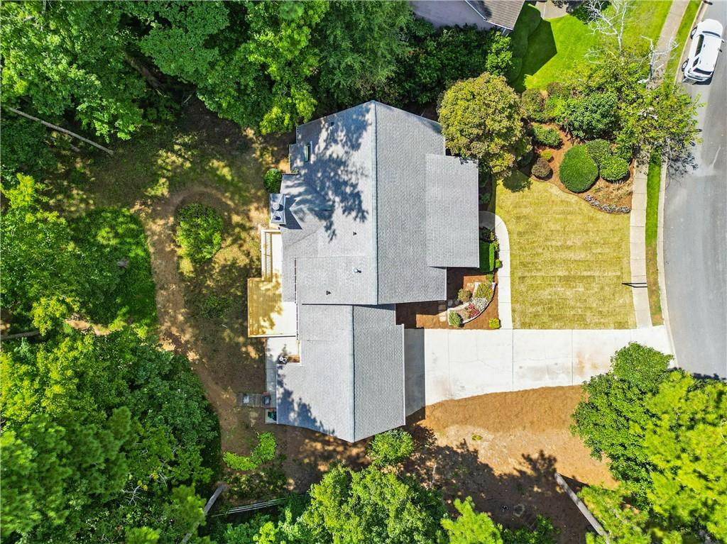 870 FAIRWOOD POINTE NW