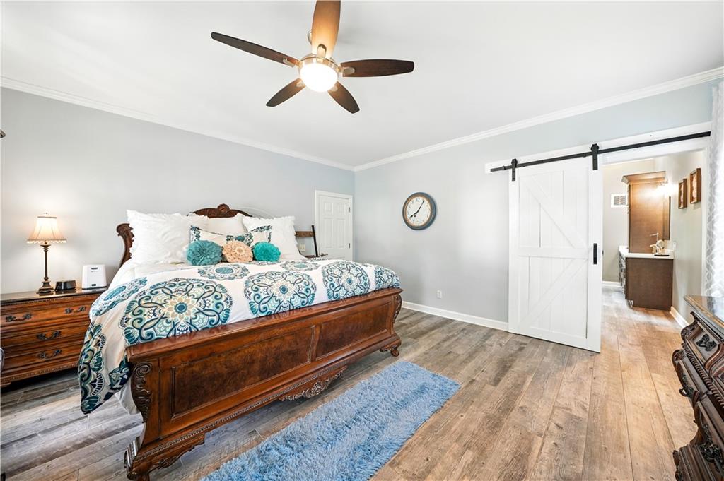 870 FAIRWOOD POINTE NW