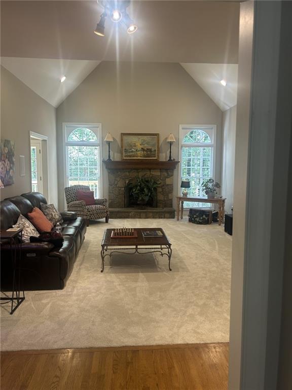 870 FAIRWOOD POINTE NW