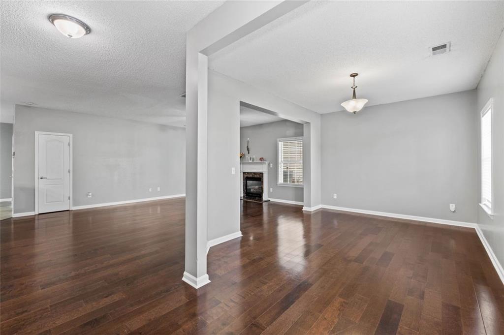 3272 Tiara Circle SW