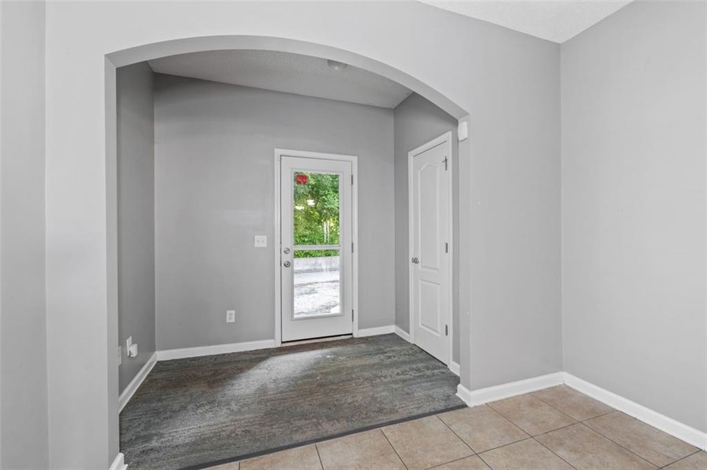 3272 Tiara Circle SW