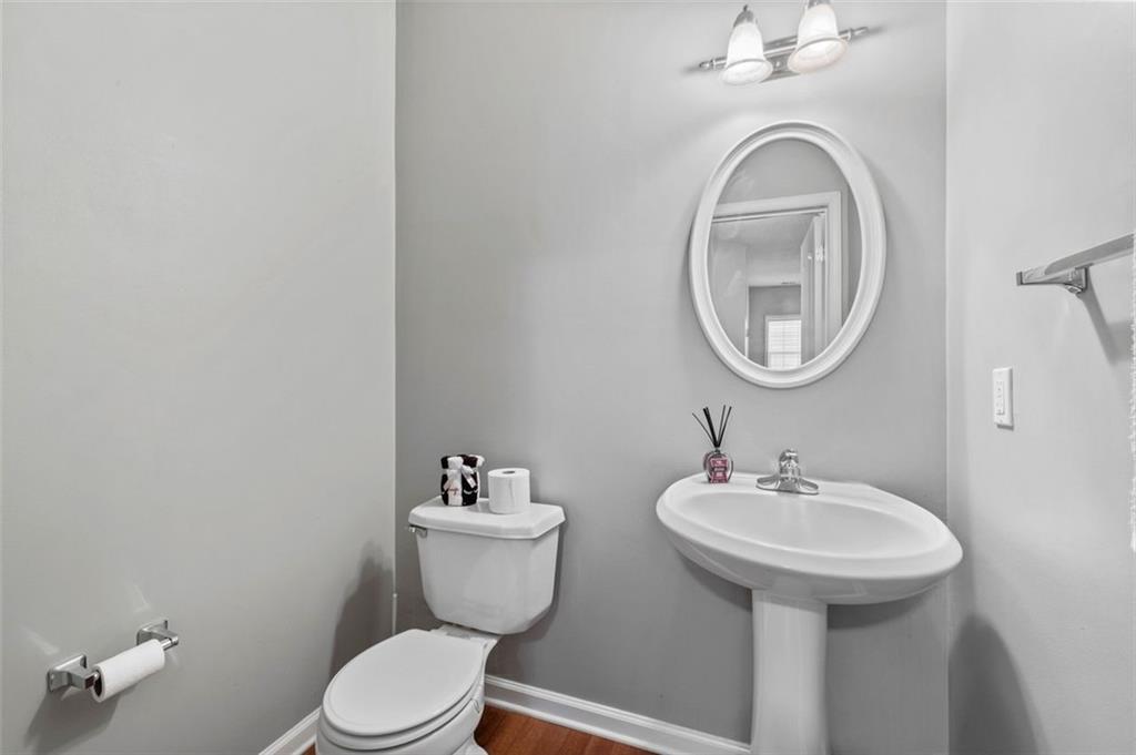 3272 Tiara Circle SW