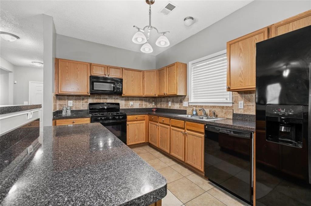 3272 Tiara Circle SW