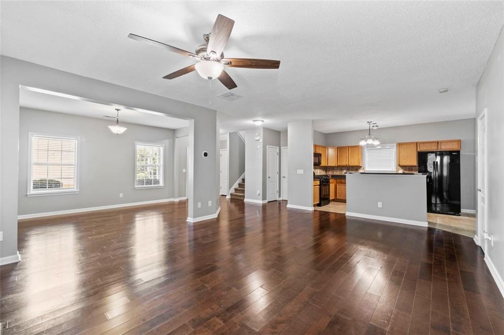 3272 Tiara Circle SW