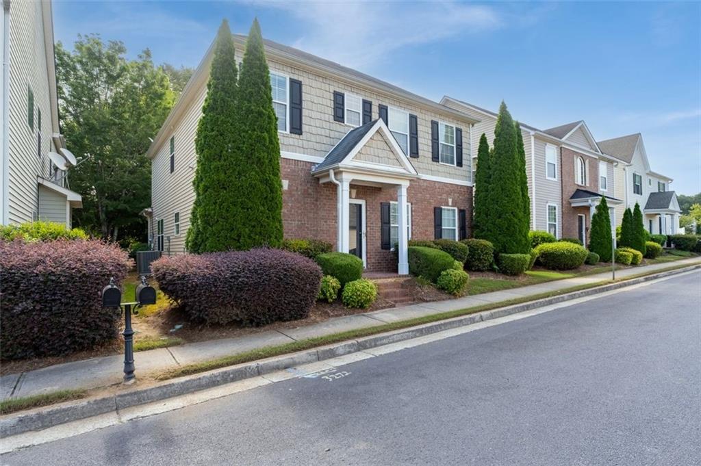 3272 Tiara Circle SW