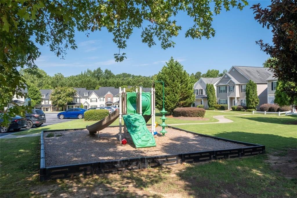 3272 Tiara Circle SW