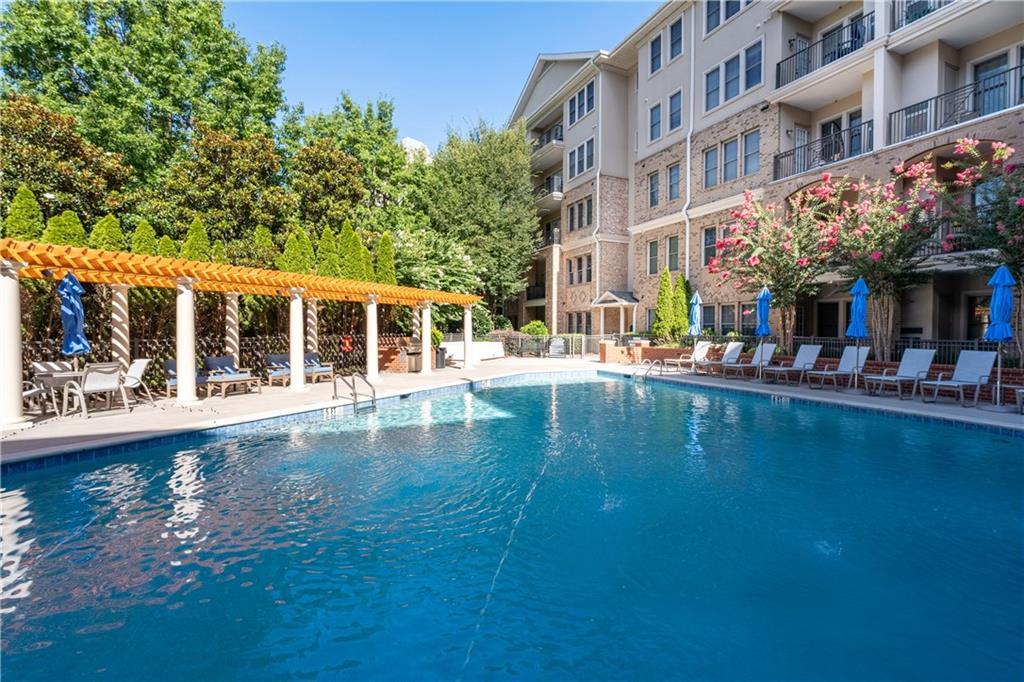 3621 VININGS SLOPE SE Unit 2516