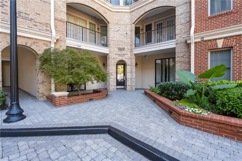 3621 VININGS SLOPE SE Unit 2516