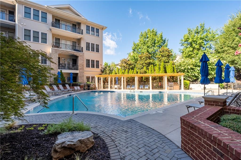 3621 VININGS SLOPE SE Unit 2516