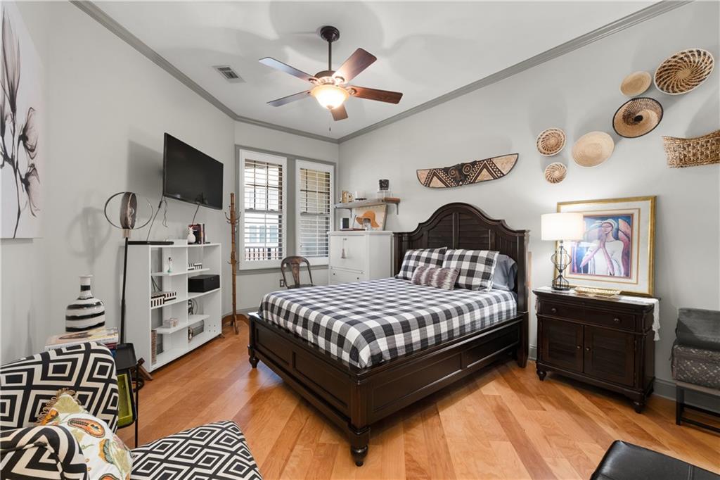 3621 VININGS SLOPE SE Unit 2516