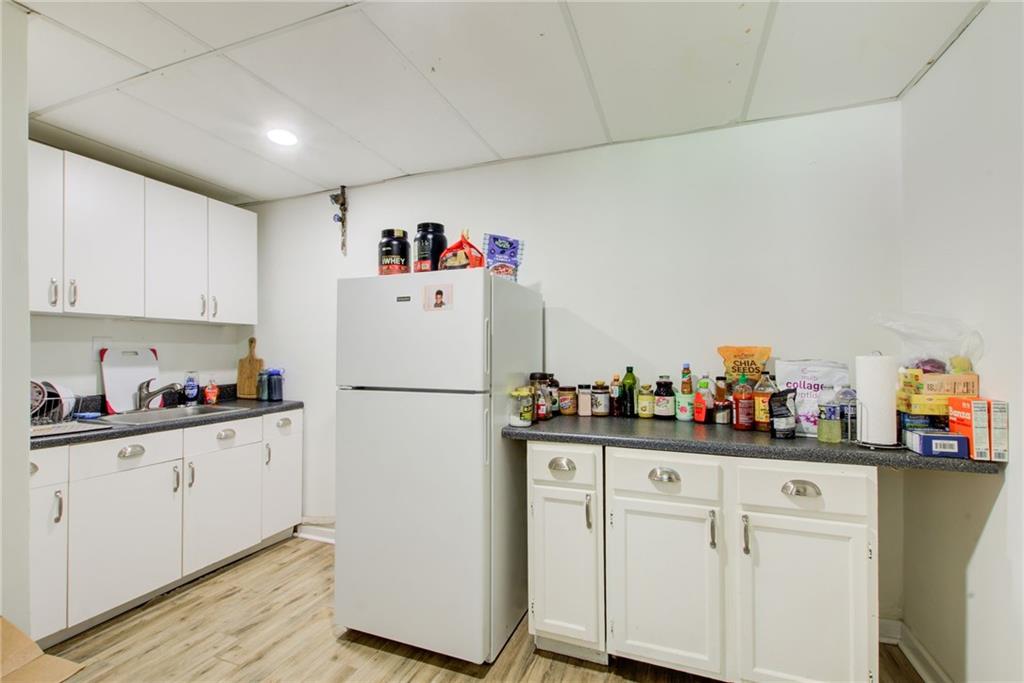 2462 Empire Forest Drive