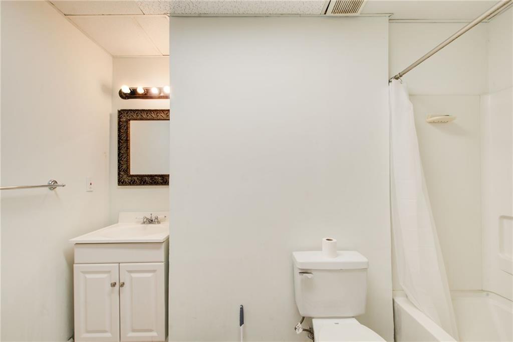 2462 Empire Forest Drive