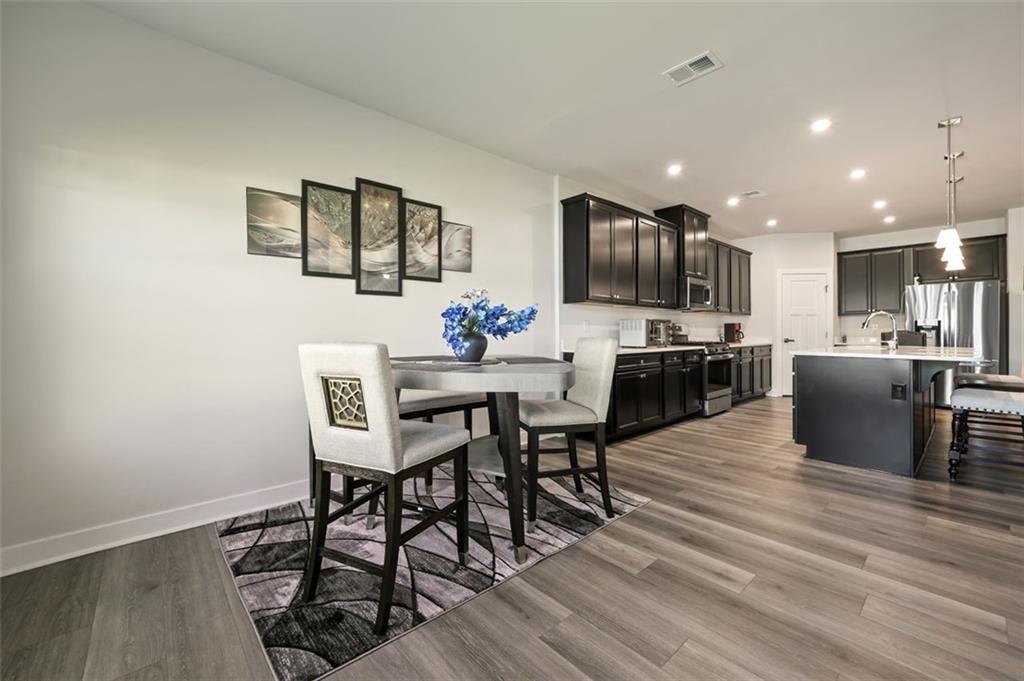 200 MARCHMONT Drive
