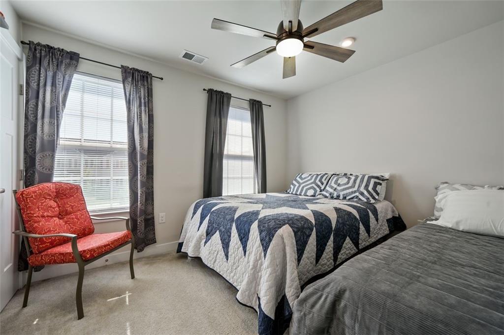 200 MARCHMONT Drive