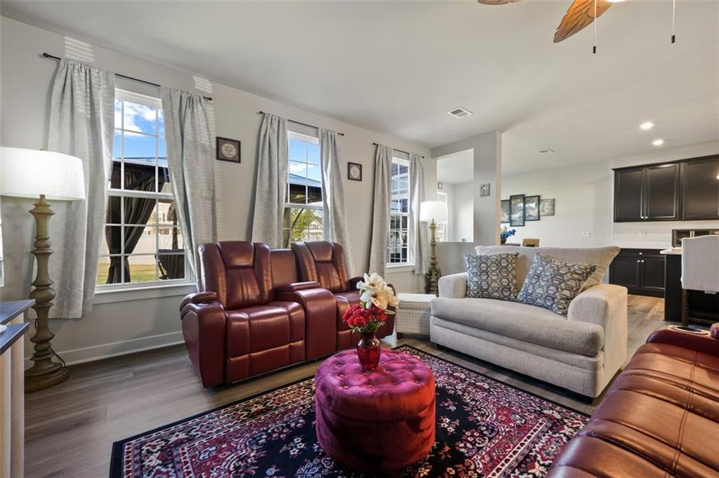 200 MARCHMONT Drive