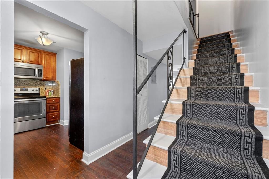 5667 KINGSPORT Drive