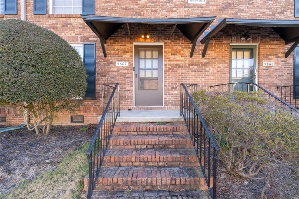 5667 KINGSPORT Drive