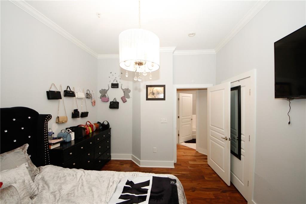 799 Hammond Drive Unit 116